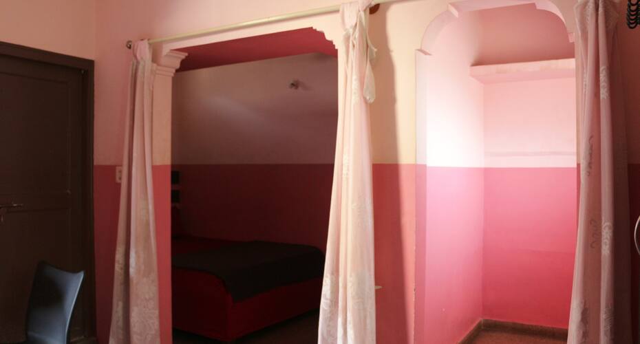 Hotel Empire, Chikmaglur 3